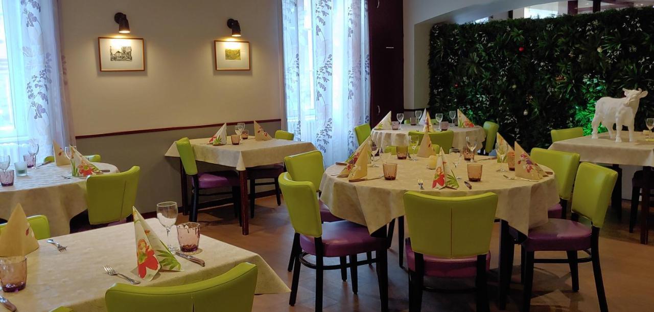 Hotel De Bourgogne La Clayette Eksteriør bilde