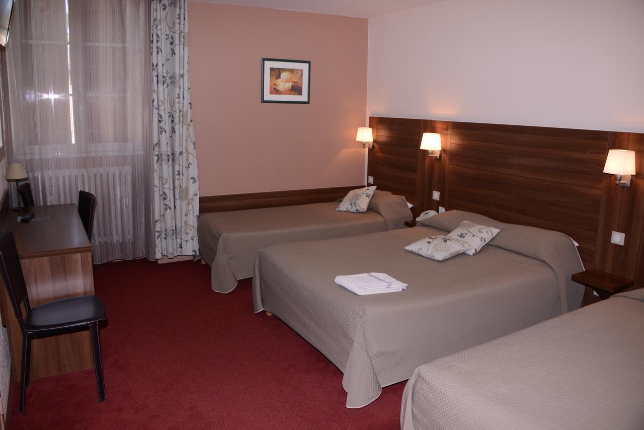 Hotel De Bourgogne La Clayette Eksteriør bilde